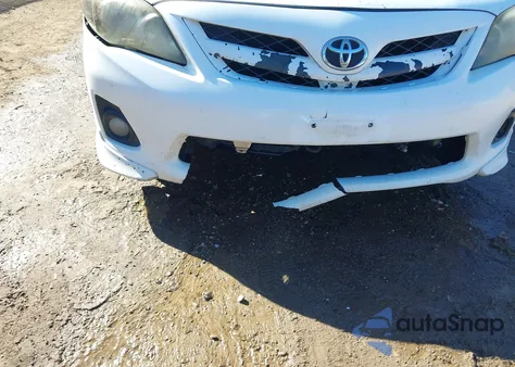 2012 Toyota Corolla S z USA, uszkodzony, nr VIN 2T1BU4EE4CC888187